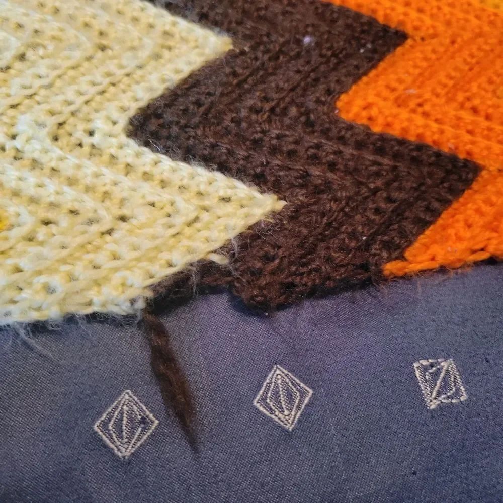 Vintage 70s Afghan Crochet Handmade Orange & Brown Chevron Knit Blanket Throw - Picture 7 of 15